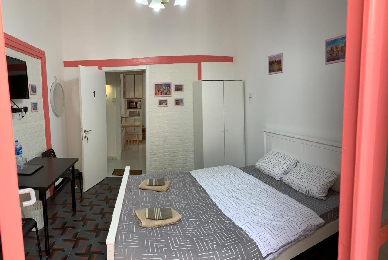 Guesthouse Comfy - Separate Rooms In The Apartment For A Relaxing Holiday 海法 外观 照片