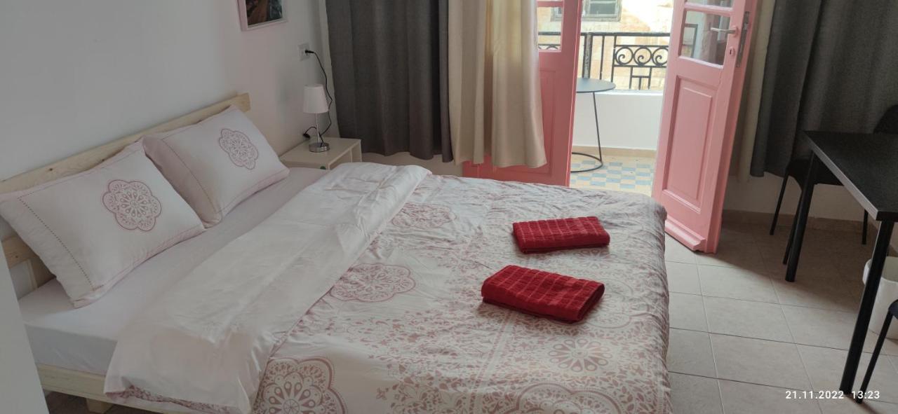 Guesthouse Comfy - Separate Rooms In The Apartment For A Relaxing Holiday 海法 外观 照片