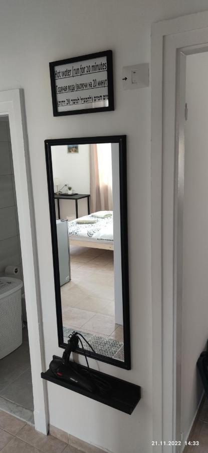 Guesthouse Comfy - Separate Rooms In The Apartment For A Relaxing Holiday 海法 外观 照片