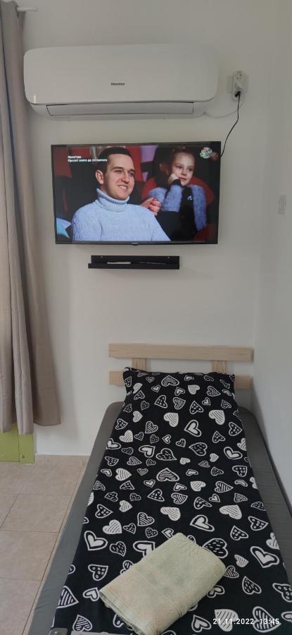 Guesthouse Comfy - Separate Rooms In The Apartment For A Relaxing Holiday 海法 外观 照片