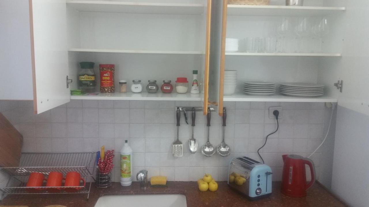 Guesthouse Comfy - Separate Rooms In The Apartment For A Relaxing Holiday 海法 外观 照片