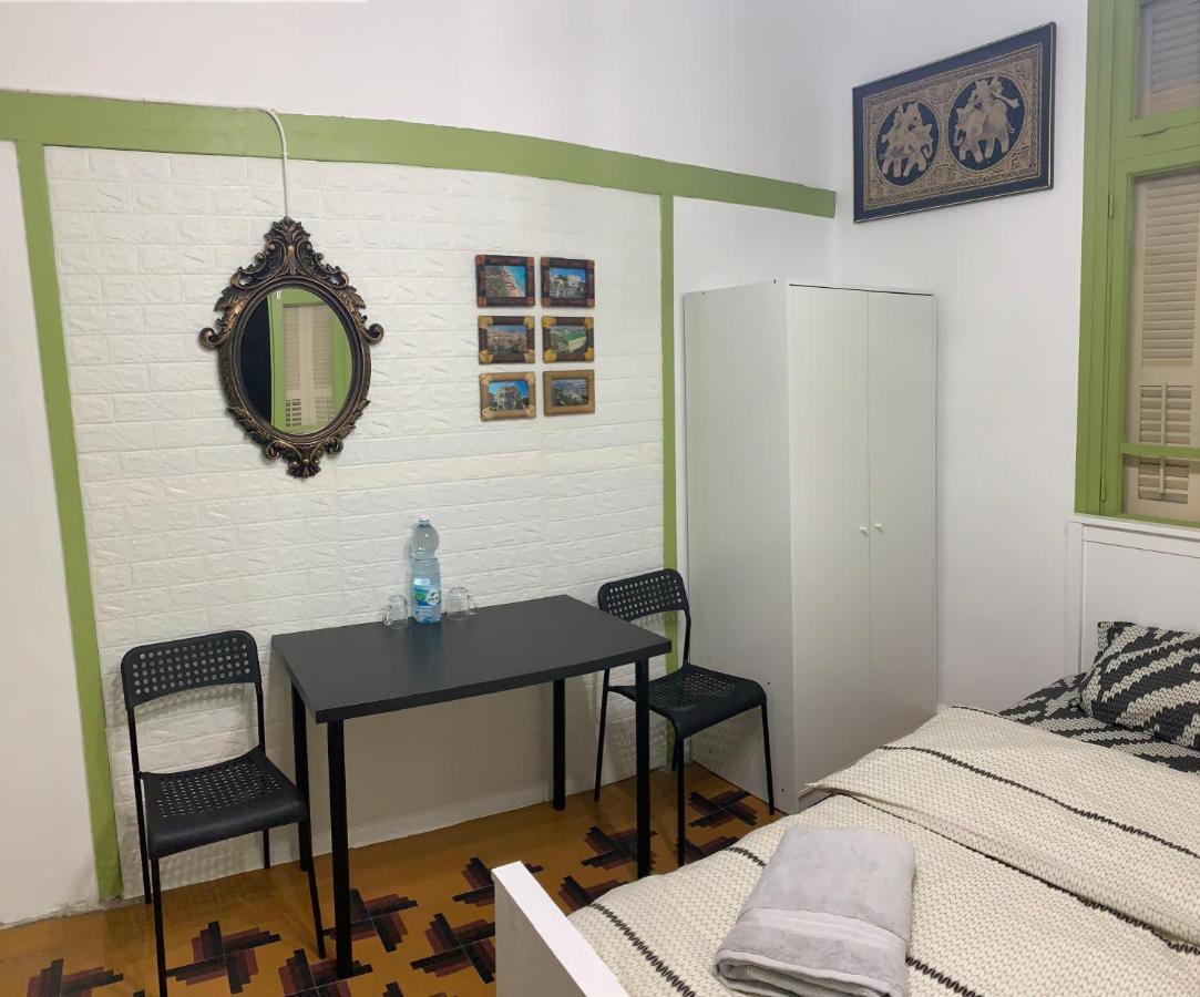 Guesthouse Comfy - Separate Rooms In The Apartment For A Relaxing Holiday 海法 外观 照片